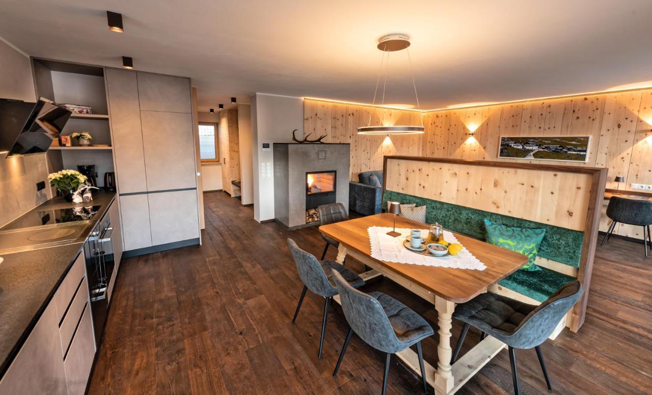 LAIET Chalet am See St. Valentin auf der Haide Exterior foto
