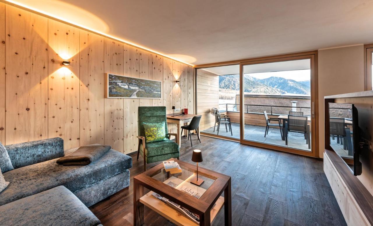 LAIET Chalet am See St. Valentin auf der Haide Exterior foto